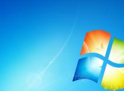 Win7桌面上什么應(yīng)用都沒(méi)有是什么原因？應(yīng)該怎么解決？